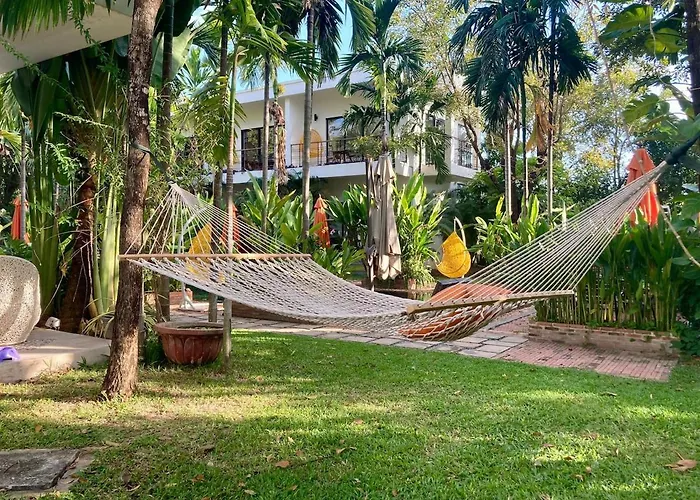 Duplex, 1br Loft, King Bed, Pool, Garden, Sony Soundbar * Siem Reap